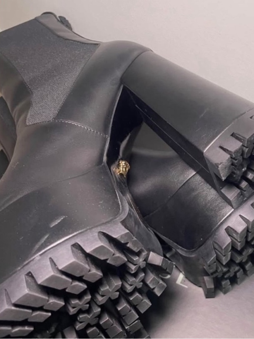 Versace Platform Boot - Picture 5 of 8